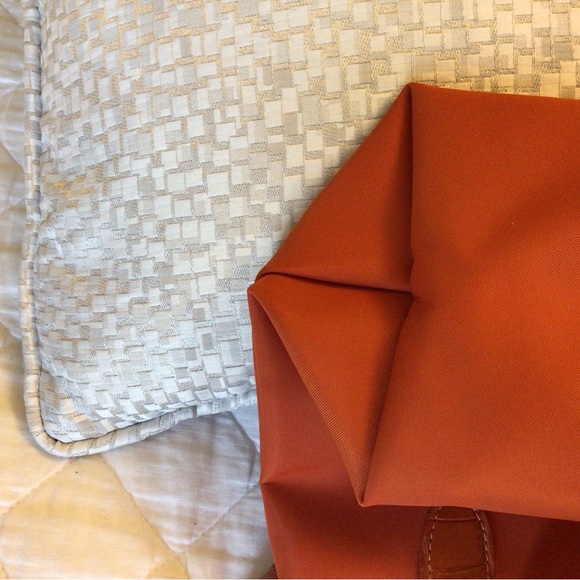 Longchamp Le Pliage Tote Bag - Picture 3 of 12